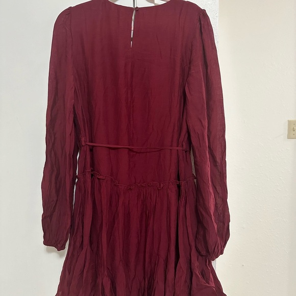 Blu ivy maroon swing dress with tie and ruffled bottom new with tag - Picture 5 of 7